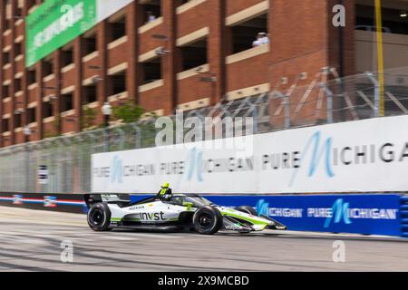 Detroit, Michigan, USA. Juni 2024: Jack Harvey (18), Fahrer von Dale Coyne Racing, fährt während der Qualifikation zum Chevrolet Detroit Grand Prix. Die NTT IndyCar Series veranstaltet den Chevrolet Grand Prix in den Straßen der Innenstadt von Detroit, Michigan. (Jonathan Tenca/CSM) (Credit Image: © Jonathan Tenca/Cal Sport Media) Credit: CAL Sport Media/Alamy Live News Stockfoto