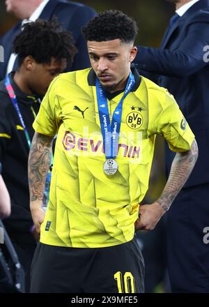 London, Großbritannien. Juni 2024. Jadon Sancho von Borussia Dortmund wurde mit seiner Niederschlagsmedaille im Finale der UEFA Champions League im Wembley Stadium in London niedergeschlagen. Der Bildnachweis sollte lauten: David Klein/Sportimage Credit: Sportimage Ltd/Alamy Live News Stockfoto