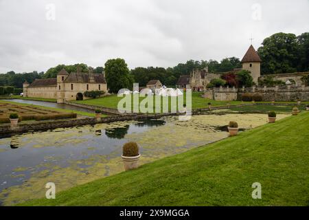 Chaussy, Frankreich. Juni 2024. Geschichte von Villarceaux am 1. Juni 2024 in der Domaine de Villarceaux in Chaussy, Frankreich. Quelle: Bernard Menigault/Alamy Live News Stockfoto