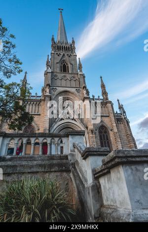 Nahaufnahme der Kathedrale São Pedro de Alcântara in Petropolis RJ Brasilien. Mai 2024. Stockfoto