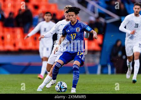 Mendoza, Argentinien. Mai 2023. Estadio Mendoza Mendoza, Argentinien - 27. Mai: Kosuke Matsumura aus Japan kontrolliert den Ball während der FIFA U-20-Weltmeisterschaft Argentinien 2023 Gruppenspiel zwischen Japan und Israel im Mendoza-Stadion am 27. Mai 2023 in Mendoza, Argentinien. (Foto von SPP) (Eurasia Sport Images/SPP) Credit: SPP Sport Press Photo. /Alamy Live News Stockfoto