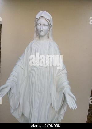 STATUE DE LA VIERGE MARIE, FRANKREICH Stockfoto