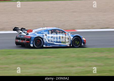 Frederic Verwisch (Harekbeck/BEL) / Christopher Haase (Kulmbach/DEU) / Markus Winckelhock (Zdimerice/DEU) / Ricardo Feller (Boezberg/che), #15, Audi R8 LMS GT3 Evo II, Team: Scherer Sport PHX (DEU), Motorsport, ADAC Ravenol 24H Rennen Nürnberg, Nürnberg, 30.05.2024 - 02.06.Eibner Pressefoerfost., 01.06.2024.2024 Stockfoto