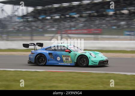 Joel Eriksson (Tomelilla/SWE) / Tim Heinemann (Fichtenberg/DEU) / Nico Menzel (Kelberg/DEU) / Martin Ragginger (Wels/AUT), #44, Porsche 911 GT3-R, Team: Falken Motorsports (DEU), Motorsport, ADAC Ravenol 24H Rennen Nürnberg, Nürnberg, 30.05.2024 - 02.06.2024, Samstag 01.06.2024 Foto: Eibner-Pressefoto Stockfoto