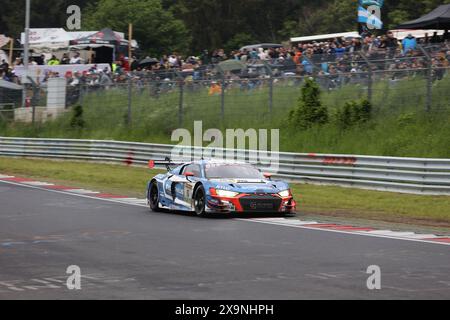 Frederic Verwisch (Harekbeck/BEL) / Christopher Haase (Kulmbach/DEU) / Markus Winckelhock (Zdimerice/DEU) / Ricardo Feller (Boezberg/che), #15, Audi R8 LMS GT3 Evo II, Team: Scherer Sport PHX (DEU), Motorsport, ADAC Ravenol 24H Rennen Nürnberg, Nürnberg, 30.05.2024 - 02.06.Eibner Pressefoerfost., 01.06.2024.2024 Stockfoto