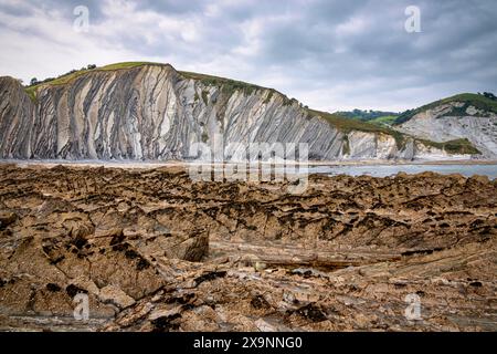 Geopark der Baskischen Küste am Strand von Sakoneta, Guipuzcoa, Spanien, Europa Stockfoto