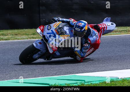 Scarperia, Italien. 31. Mai 2024. Alex Marquez aus Spanien und Gresini Racing MotoGP im Einsatz während der MotoGP GP7 Gran Premio d'Italia Brembo - Freies Training auf dem Mugello Circuit. (Foto: Fabrizio Carabelli/SOPA Images/SIPA USA) Credit: SIPA USA/Alamy Live News Stockfoto