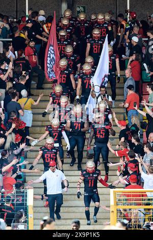 Berlin Thunder Spielereinlauf, DE, Berlin Thunder vs. Prague Lions, American Football, Saison 2024, European League of Football, elf, Woche 2, 02.06.2024, Foto: Eibner-Pressefoto/ Claudius Rauch Stockfoto