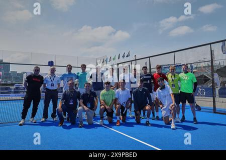 Hamburg, Hamburg, Deutschland. Juni 2024. Impressionen Teamfoto während der FIP RISE HAMBURG - Padel-Tennis in Hamburg (Credit Image: © Mathias Schulz/ZUMA Press Wire) NUR REDAKTIONELLE VERWENDUNG! Nicht für kommerzielle ZWECKE! Stockfoto
