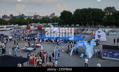 Hamburg, Hamburg, Deutschland. Juni 2024. Impressionen feiern den Sieg beim FIP RISE HAMBURG - Padel-Tennis in Hamburg (Credit Image: © Mathias Schulz/ZUMA Press Wire) NUR REDAKTIONELLE VERWENDUNG! Nicht für kommerzielle ZWECKE! Stockfoto