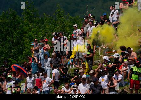 Mugello, Italien. Juni 2024. 02.06.2024, Autodromo Internazionale del Mugello, Mugello, MotoGP Grand Prix 2024 von Italien, im Bild vollständige Tribünen in Mugello. Quelle: dpa/Alamy Live News Stockfoto