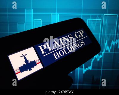 Konskie, Polen - 29. Mai 2024: Plains GP Holdings Firmenlogo auf dem Mobiltelefon Stockfoto
