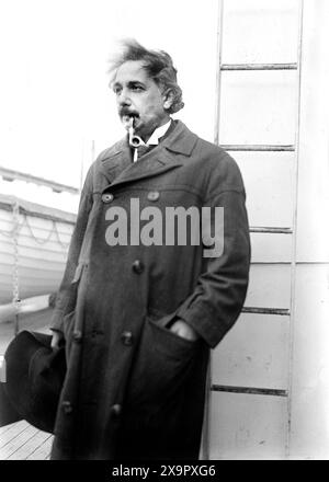 Albert Einstein an Bord der S.S. Rotterdam Ocean Liner, Bain News Service, April 1921 Stockfoto