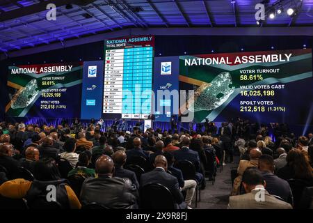 Midrand, Südafrika. Juni 2024. Der südafrikanische Präsident Cyril Ramaphosa spricht an die Nation, nachdem er die Ergebnisse der südafrikanischen Nationalwahlen 2024 während des Wahlausschusses Südafrikas (IEC) bekanntgegeben hatte, in dem die Ergebnisse der Nationalwahlen 2024 für Südafrika bekannt gegeben wurden. Quelle: UPI/Alamy Live News Stockfoto