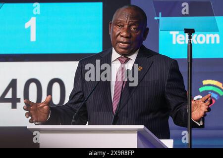 Midrand, Südafrika. Juni 2024. Der südafrikanische Präsident Cyril Ramaphosa spricht an die Nation, nachdem er die Ergebnisse der südafrikanischen Nationalwahlen 2024 während des Wahlausschusses Südafrikas (IEC) bekanntgegeben hatte, in dem die Ergebnisse der Nationalwahlen 2024 für Südafrika bekannt gegeben wurden. Quelle: UPI/Alamy Live News Stockfoto