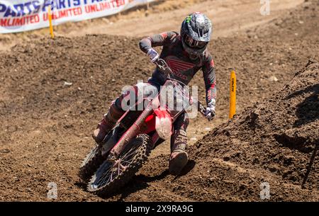 Juni 2024 Sacramento, CA USA Jo Shimoda. Team Honda HRC(30)) kommt in Runde 19 während der Pro Motocross 250 Meisterschaft in Hangtown Classic Sacramento, CA Thurman James/CSM Stockfoto