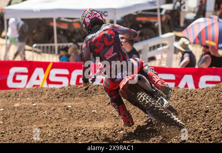 Juni 2024 Sacramento, CA USA Jo Shimoda. Team Honda HRC(30))kommt aus Runde 19 während der Pro Motocross 250 Meisterschaft in Hangtown Classic Sacramento, CA Thurman James/CSM Stockfoto