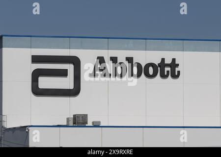 Tipp City - 31. Mai 2024: Abbott Laboratories Nutrition Manufacturing Factory. Abbott stellt die Produkte von Assurance, Glucerna und PediaSure her. Stockfoto