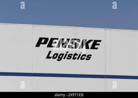 Tipp City - 31. Mai 2024: Standort Penske Logistics. Penske Logistics bietet Transport- und Verteilungslösungen. Stockfoto