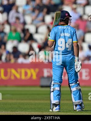 NORTHAMPTON, GROSSBRITANNIEN. Juni 2024. SHAN MASOOD of YorkshireT20 Vitality Blast Spiel zwischen Northamptonshire Steelbacks und Yorkshire Vikings im County Ground in Northampton, England Credit: PATRICK ANTHONISZ/Alamy Live News Stockfoto