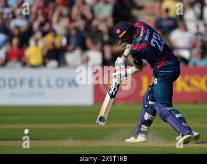 NORTHAMPTON, GROSSBRITANNIEN. Juni 2024. DavidWilley schlägt für Northamptonshire während des T20 Vitality Blast-Spiels zwischen Northamptonshire Steelbacks und Yorkshire Vikings auf dem County Ground in Northampton, England Credit: PATRICK ANTHONISZ/Alamy Live News Stockfoto