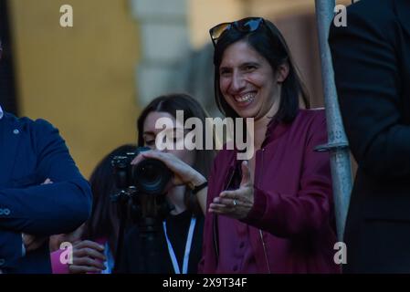 Rom, Italien. Juni 2024. Elly Schlein nimmt an einem politischen Treffen Teil, das von der Partito Democratico (Demokratische Partei) für die bevorstehenden Europawahlen organisiert wird. Quelle: SOPA Images Limited/Alamy Live News Stockfoto