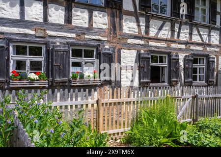 Traditionell gebautes, altes Bauernhaus, Fachwerkhaus, genannt Biehle im 18. Jahrhundert, Freilichtmuseum Neuhausen ob Eck, Stadtteil von Stockfoto