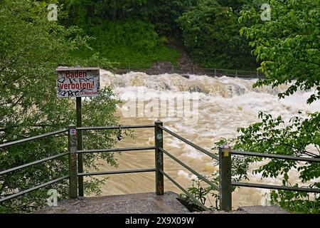 Themenfoto Hochwasser an der Isar in München am 03.06.2024. *** Themenfotoflut an der Isar in München am 03 06 2024 Stockfoto