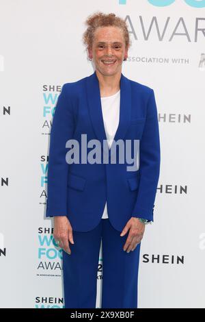 Kerry Davis nimmt an den Women's Football Awards 2024 am Marriott Grosvenor Square in Mayfair Teil. Stockfoto