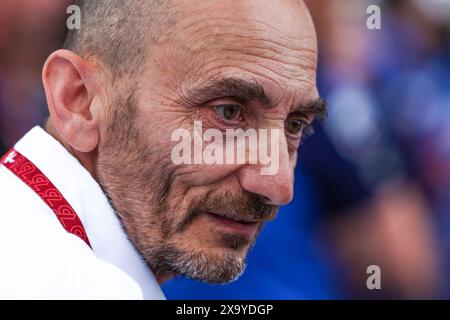 Scarperia, Italien. Juni 2024. Claudio Domenicali (Italien) und CEO Ducati Motor Holdingi waren auf dem MotoGP GP7 Gran Premio d'Italia Brembo zu sehen – Podium auf dem Mugello Circuit. Quelle: SOPA Images Limited/Alamy Live News Stockfoto