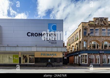 Bolton Greater Manchester UK 06. April 2024. Crompton Place Einkaufsviertel Bolton und Primark Store. Stockfoto