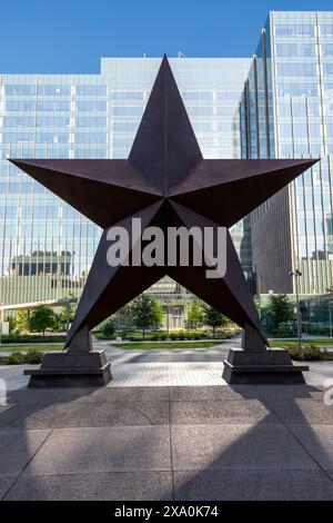 Riesige Texas Lone Star Skulptur vor dem Bullock Museum in Austin, Texas. Stockfoto