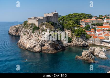 Fort Lovrijenac steht in der Nähe von Dubrovnik, Kroatien Stockfoto