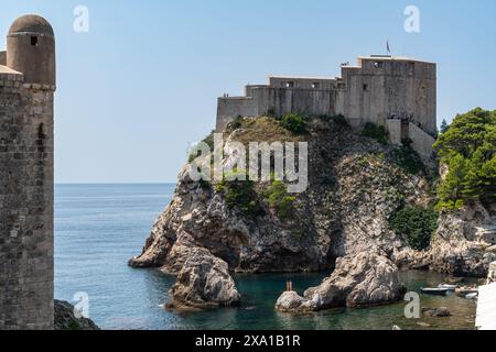Fort Lovrijenac steht in der Nähe von Dubrovnik, Kroatien Stockfoto