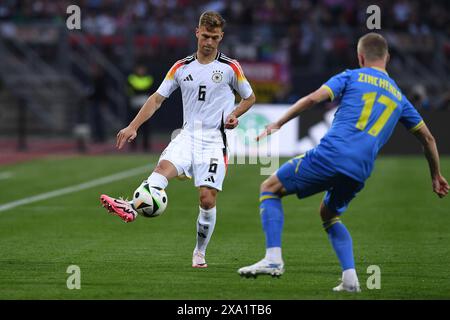 Fussball Laenderspiel Deutschland - Ukraine am 03.06.2024 im Max-Morlock-Stadion in Nürnberg Joshua Kimmich ( Deutschland ) DFB-Vorschriften verbieten jede Verwendung von Fotografien als Bildsequenzen und/oder Quasi-Video. Foto: Revierfoto Credit: ddp Media GmbH/Alamy Live News Stockfoto