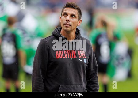 Hannover, Deutschland. Mai 2024. firo: 19.05.2024, Fußball, 2. Liga, 2. Bundesliga, Saison 2023/2024, Hannover 96 - Holstein-Kieler Trainer Rapp Marcel (Holstein Kiel) Portrait, Credit: dpa/Alamy Live News Stockfoto