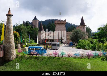 Blick auf Colmar Tropicale, Ein mittelalterliches französisches Dorf in den berjaya Hügeln, Kuala Lumpur Stockfoto