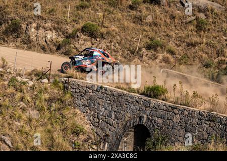 302 CAVIGLIASSO Nicolas (ARG), PERTEGARINI Valentina (ARG), Taurus B.V., Taurus T3 Max, FIA W2RC, Challenger, Action während der Stage 1 der Desafio Ruta 40 2024, am 3. Juni 2024 in Córdoba, Argentinien - Foto EdoBauer Photography/DPPI Credit: DPPI Media/Alamy Live News Stockfoto