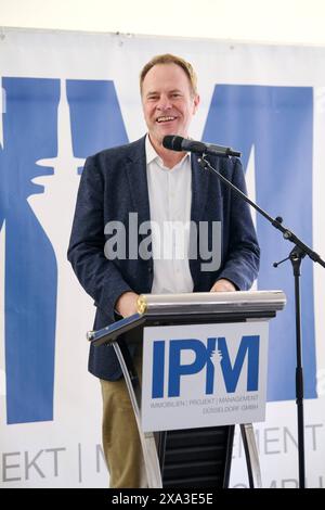 Düsseldorf 17.05.2024 Oberbürgermeister Dr. Stephan Keller Grundsteinlegung IPM Gymnasium am Poth Gerresheim *** Düsseldorf 17 05 2024 Oberbürgermeister Dr. Stephan Keller Grundsteinlegung IPM Gymnasium am Poth Gerresheim Stockfoto