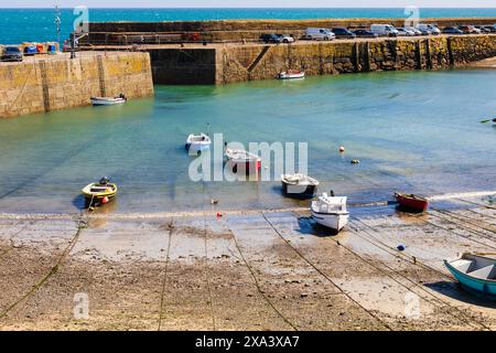 Das malerische Fischerdorf Mousehole, Cornwall, West Country, England Stockfoto