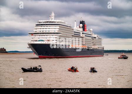 Neues Kreuzfahrtschiff Queen Anne in Liverpool für die Namenszeremonie am 3. Juli 2024. Stockfoto