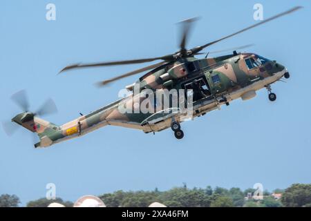 EH-101 Merlin Hubschrauber der portugiesischen Luftwaffe Stockfoto