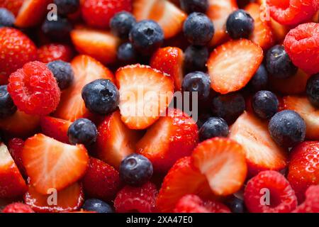 Erdbeeren, Himbeeren und Heidelbeeren, Full-Frame Stockfoto