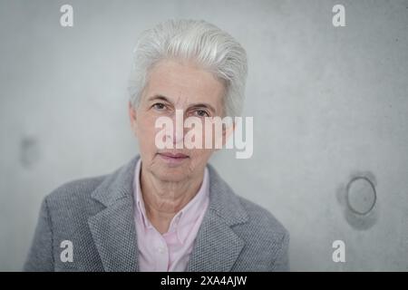 Berlin, Deutschland. Juni 2024. Marie-Agnes Strack-Zimmermann am Rande eines Interviews mit Journalisten der Deutschen Presseagentur. Quelle: Kay Nietfeld/dpa/Alamy Live News Stockfoto