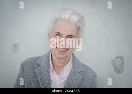 Berlin, Deutschland. Juni 2024. Marie-Agnes Strack-Zimmermann am Rande eines Interviews mit Journalisten der Deutschen Presseagentur. Quelle: Kay Nietfeld/dpa/Alamy Live News Stockfoto