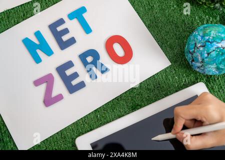 Netto-Null- und CO2-neutrale Konzepte Stockfoto