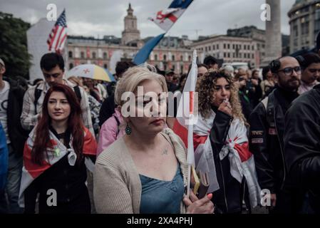 Adrien Vautier / Le Pictorium - Kundgebung gegen den ausländischen Einfluss - 24/05/2024 - Georgien (Europa) / Tiflis - bürgermarsch gegen das Gesetz über ausländischen Einfluss. Tiflis, 24. Mai 2024. Stockfoto