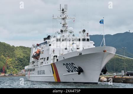 Maizuru, Japan. Juni 2024. Das Patrouillenschiff Taepyongyang 16 der koreanischen Küstenwache wird am Dienstag, den 4. Juni 2024, im Westhafen Maizuru in der Präfektur Kyoto vor Anker gebracht. Foto: Keizo Mori/UPI Credit: UPI/Alamy Live News Stockfoto