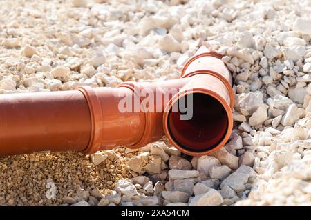 Das Abwassersystem auf einer Baustelle eines Einfamilienhauses in Deutschland Stockfoto