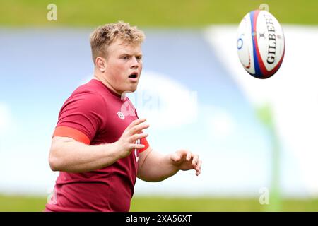 Englands Fin Baxter während eines Trainings im Pennyhill Park, Bagshot. Bilddatum: Dienstag, 4. Juni 2024. Stockfoto